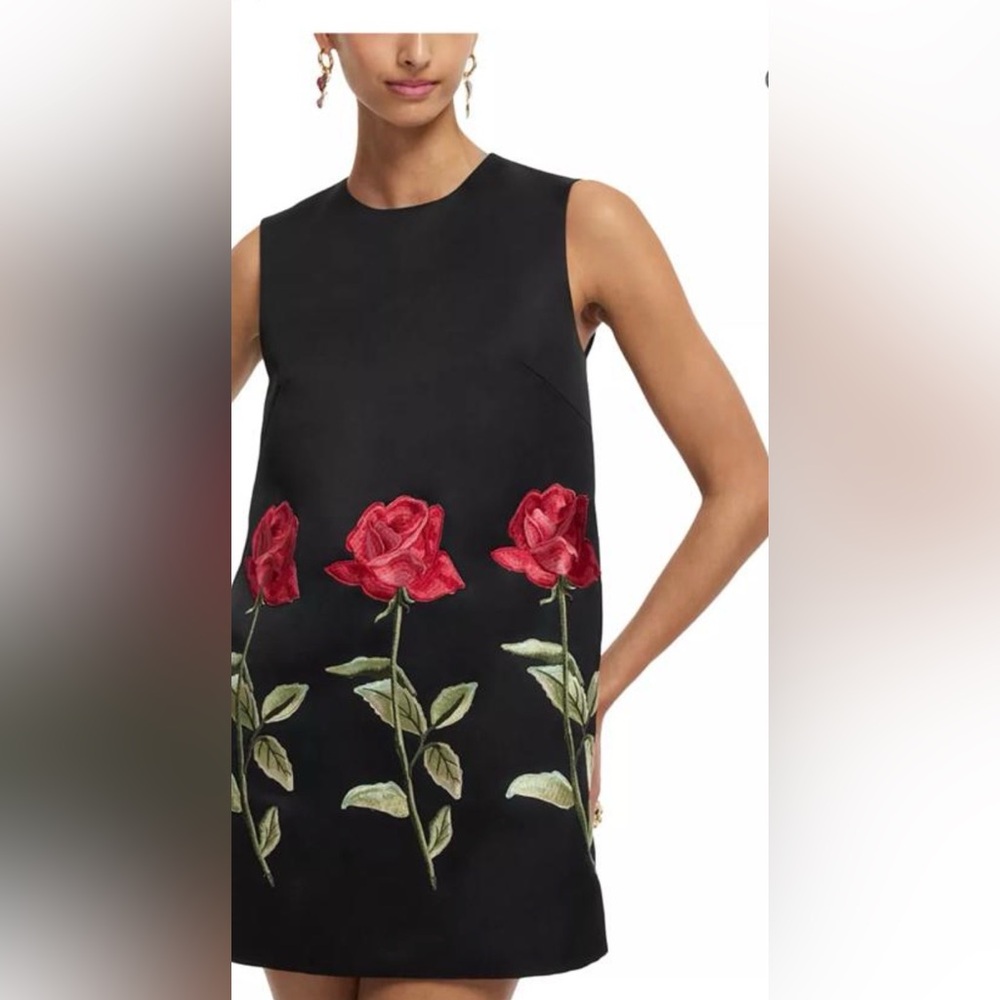 LEO LIN
Yvonne Embroidered Mini Dress